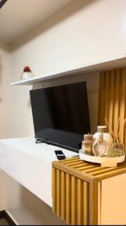 CozyLuxe Staycation at Pine Suites Tagaytay by Crown Asia - 3