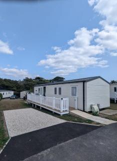 Modern Spacious Willerby Malton Caravan at Durdle Door Holiday Park, Close to Iconic Durdle Door & Lulworth Cove - West Lulworth - 8