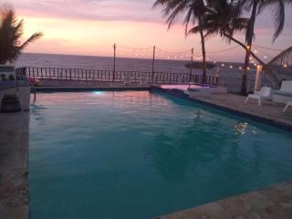 Ventana Va102b at Arecibo 681 Ocean Drive - Arecibo - 2