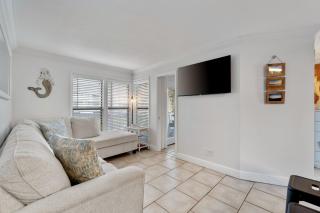 Sandpiper Cove 8140 - 500 Feet to the Beach! Pool in the Back Yard! - Destin - 7