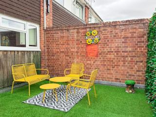 Cosy 3BR Flat With Free Parking Near Marina - Tewkesbury - 3