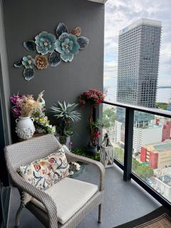 Miami Luxe Escape Best High Waterfront Views, City Lights, Pool, Spa Amazing location - 2