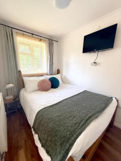 2 bedroom apartment by the cliff in kent - 5