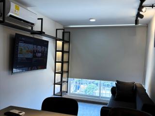 Apartment with WiFi Downtown Cali - 3