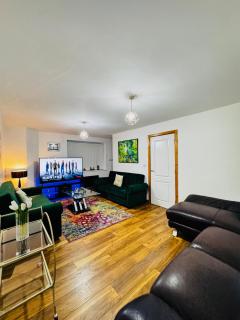 Luxury Holiday Apartments - Manchester - 4