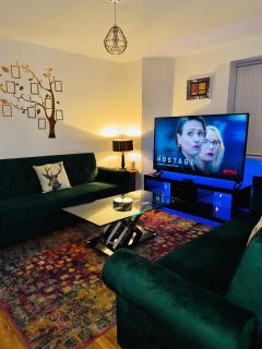 Luxury Holiday Apartments - Manchester - 6