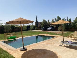 Villa Dar Daraa with Pool - Najem - 9