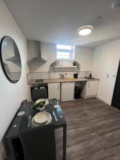 Studio Apartment - 2 Guests - Wolverhampton - 5
