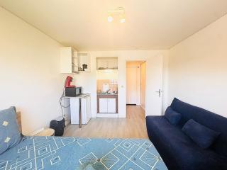 Studio pour 2 près de la gare - Melun - 0