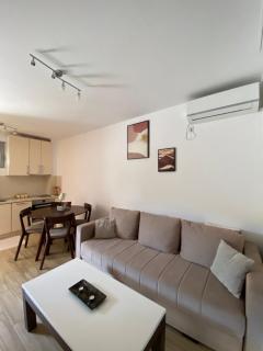Sunrise Apartments 1 - 9