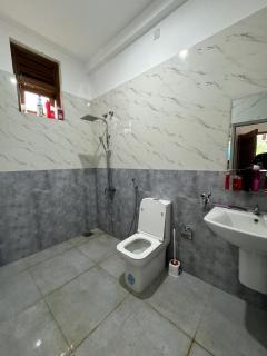 New 3-Bedroom House in Jaffna near Nallur Kovil - Jaffna - 3