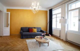 Bright Calm Apartment with Free Parking - 9