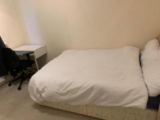 Furnished double room - Johnstone - 3