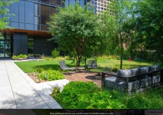 Sky High at Beaudry 2 Bed Apt WITH FREE PARKING - 6