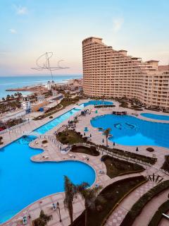 Porto Sokhna pyramids Family Only - 0