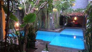 Nextdoor Rooms - 1