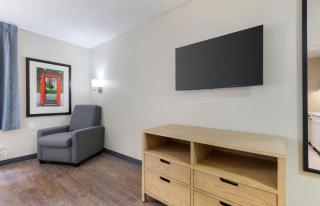 Extended Stay America Suites - Arlington - Six Flags - 3