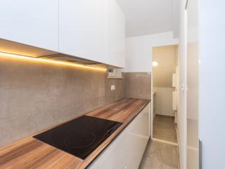 Apartment Nikolica - Two Bedroom Apartment with Terrace - 2