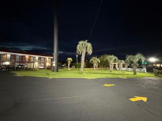 Lake Marion Inn - Santee - 9