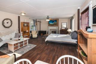 Cozy Retreat Cabin Getaway - Marianna - 5