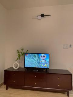 Lynn Home, Central Phan Rang Apartment, 2 BR City View - 4