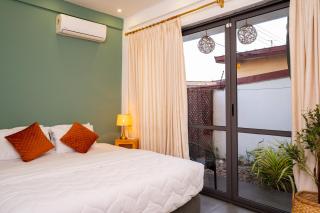 Spacious Serenity Suite in Osu - 9