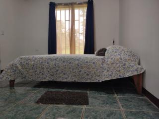 Hostel Cora Chia - Pedregal - 0