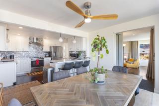 Family Beachside Driftwood House 3BR Yard & Parking - 2