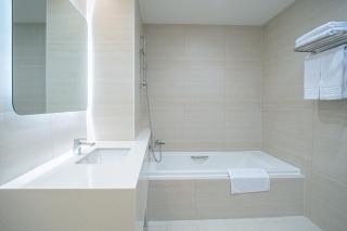 Lake Tourist Hotel - 3