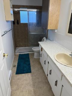2 Bedroom main floor - North Bend - 4