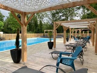 Chalet PMR avec Terrasse - 4 Pers, 2 Chambres - API-1-52-596 - 1