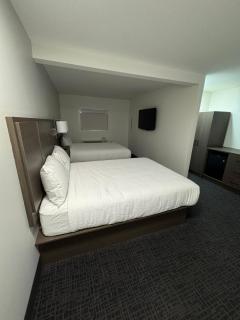 Coast Penticton Hotel - Penticton - 1
