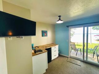 King suite with Lake View - Lake City - 5