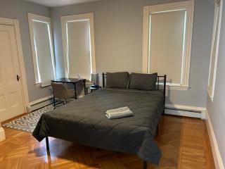 HomeStay B&B in Boston - 3 locations in Dorchester - 5