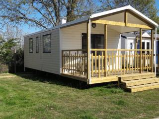 Mobil home 4 pers avec terrasse à Mothe-Achard - API-1-52-383 - La Mothe-Achard - 0