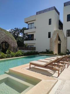 Tropical Escape in a Cozy Studio Paam Cheel - 8