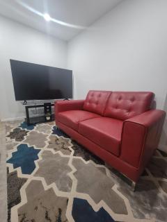 Entire Basement Suite in Bonavista - Winnipeg - 0