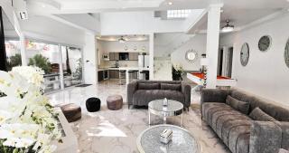 LUMALAND Luxury Pool Villa Pattaya Walking Street 8 Bedrooms - Pattaya Sud - 8