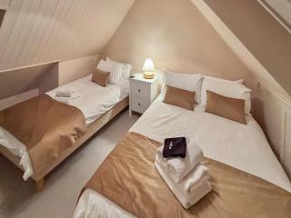 Whalers Cottage - Whitby - 0