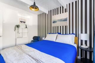 Chic Abode In Central Berkley - 0