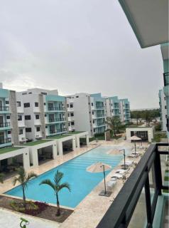 Poolside apartment at Epic Residences - 1