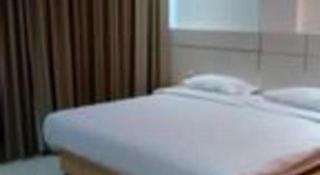 TwoSpaces Living at KR Hotel - Palembang - 3