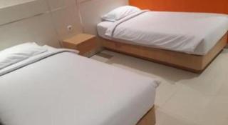 TwoSpaces Living at KR Hotel - Palembang - 2
