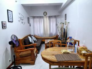 Strategic and Complete! - steps from Session Rd - Baguio - 5