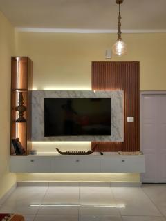 Majestic Serviced Villa - 4