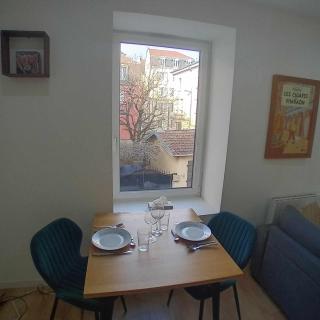 Charmant logement cosy tout équipé en hyper centre - 2