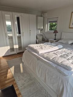 Neu 55min von Oslo Ferienhaus mit Aussicht Sauna Wassersport - Berger - 7