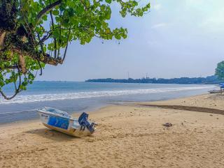 2BR Beach Front Villas La Cassa Carita - Carita - 9