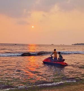 2BR Beach Front Villas La Cassa Carita - Carita - 7