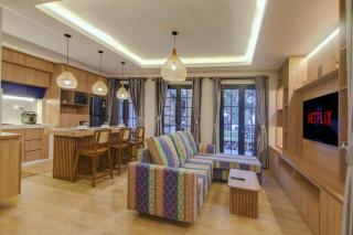 2BR Beach Front Villas La Cassa Carita - Carita - 1